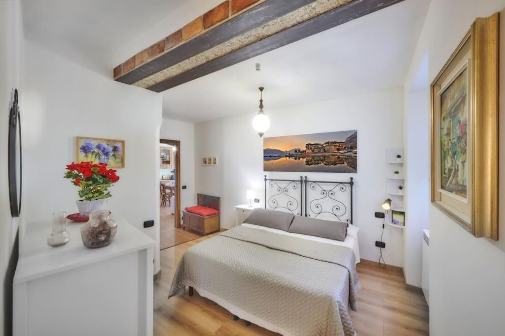 Casa Ducale Como Lake View マンデッロ・デル・ラーリオ エクステリア 写真