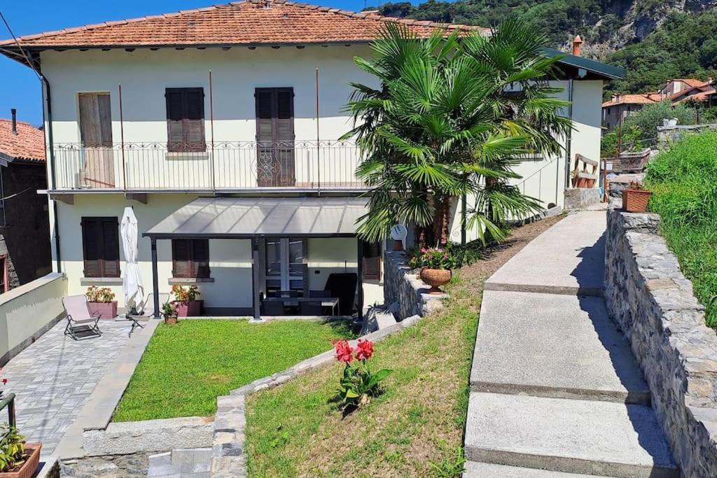 Casa Ducale Como Lake View マンデッロ・デル・ラーリオ エクステリア 写真