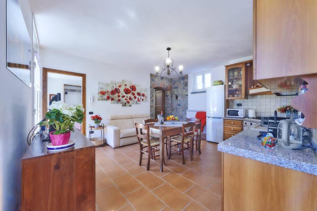 Casa Ducale Como Lake View マンデッロ・デル・ラーリオ エクステリア 写真