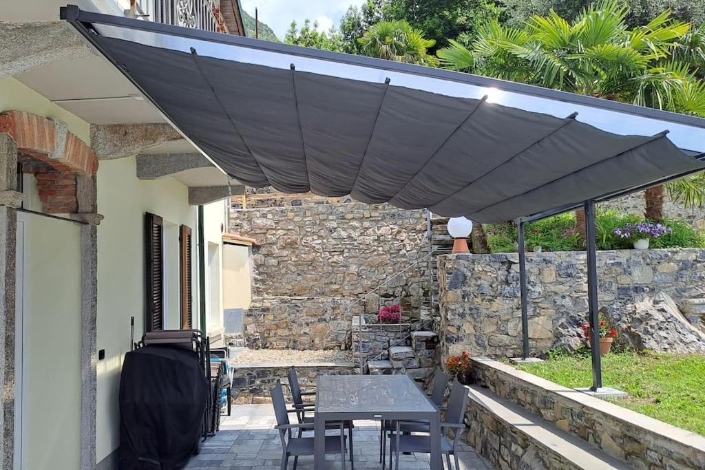 Casa Ducale Como Lake View マンデッロ・デル・ラーリオ エクステリア 写真
