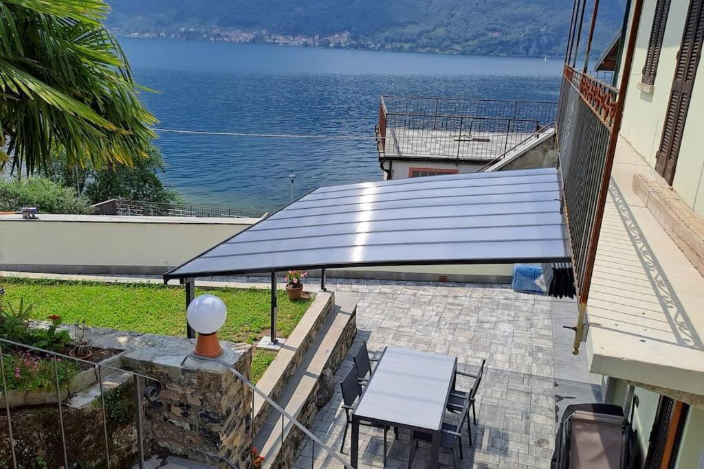 Casa Ducale Como Lake View マンデッロ・デル・ラーリオ エクステリア 写真